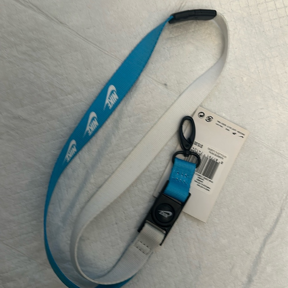 NWT Nike Lanyard
